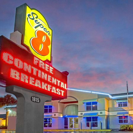 Super 8 By Wyndham Kissimmee 모텔 외부 사진