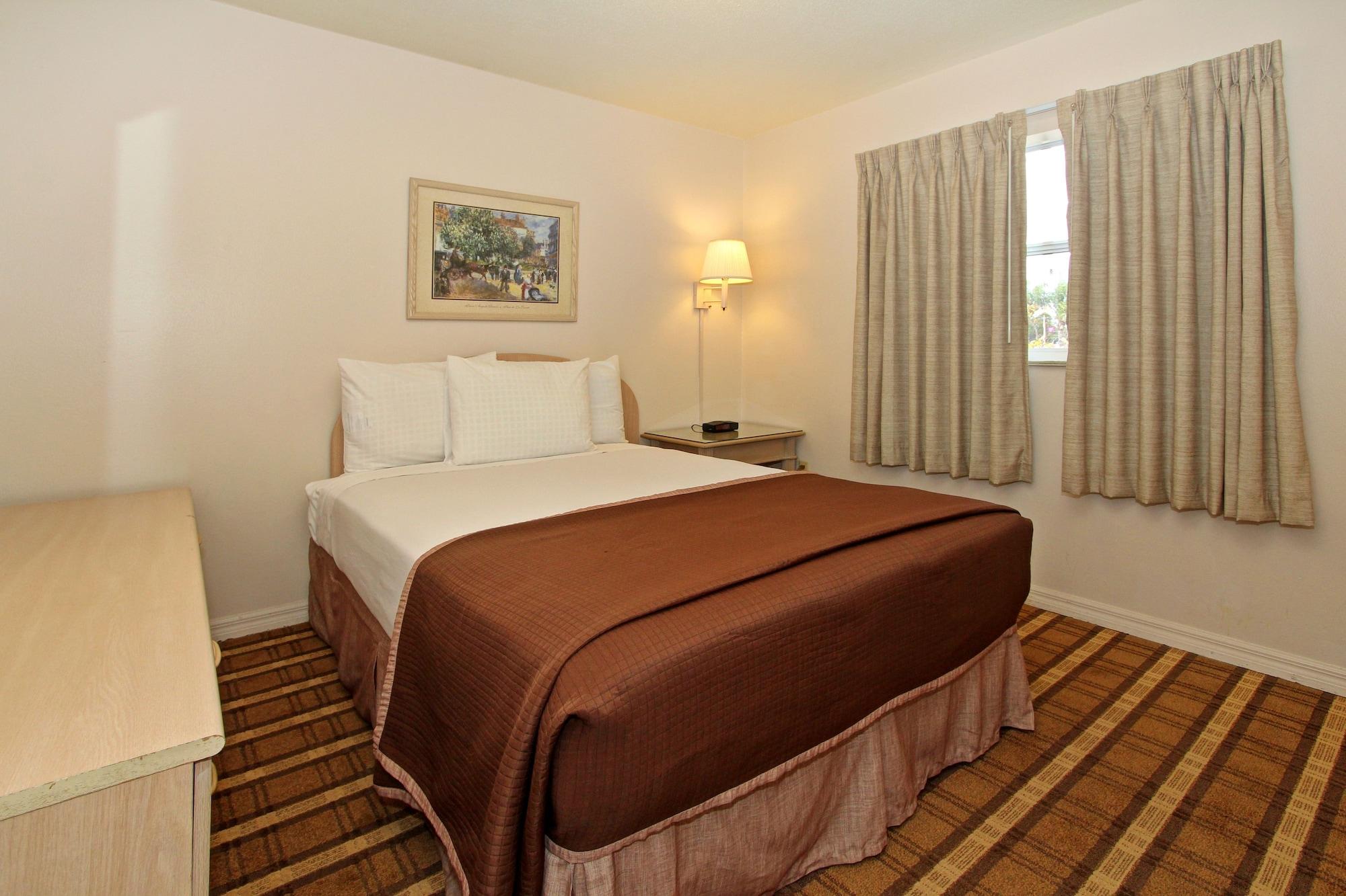 Super 8 By Wyndham Kissimmee 모텔 외부 사진