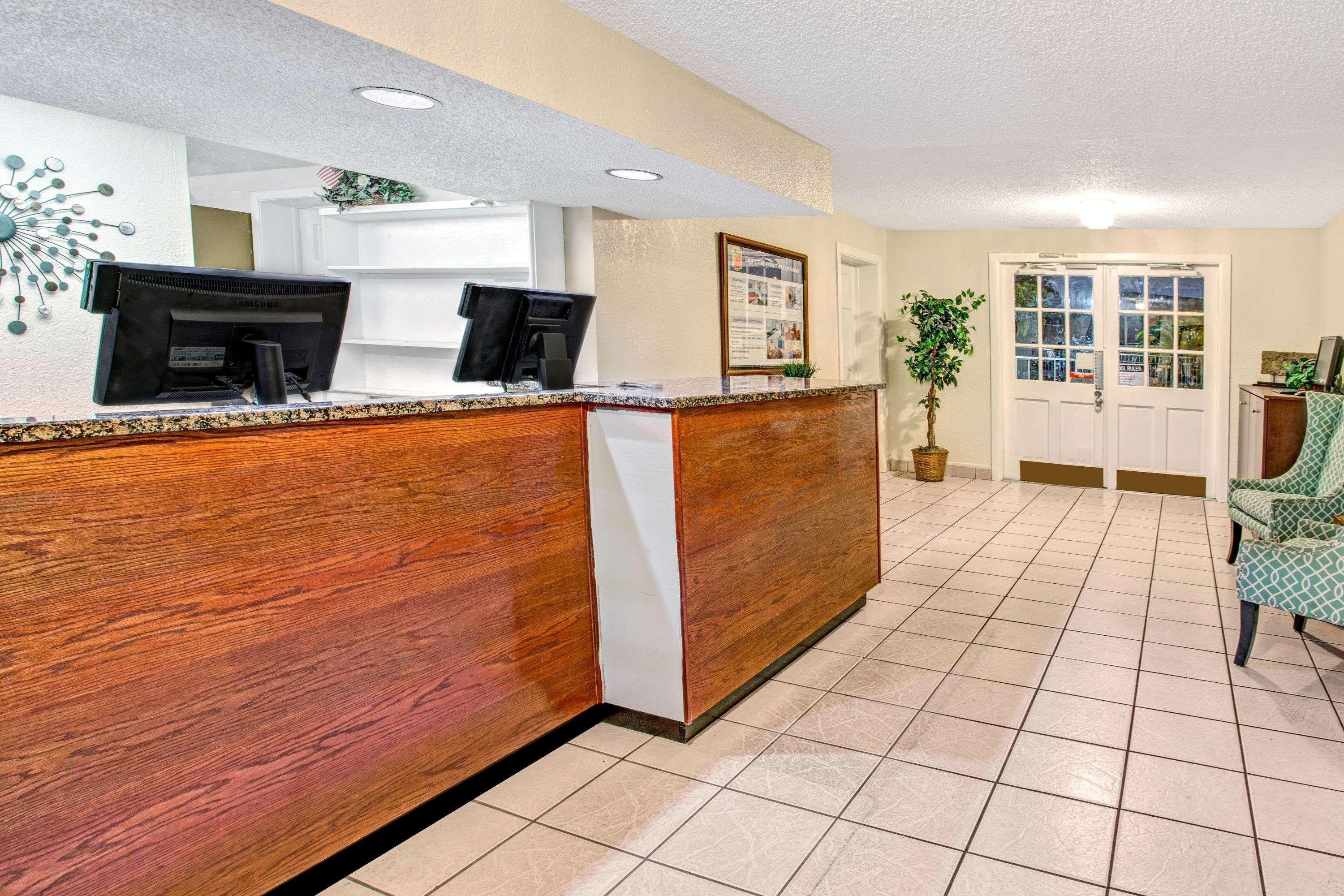 Super 8 By Wyndham Kissimmee 모텔 외부 사진