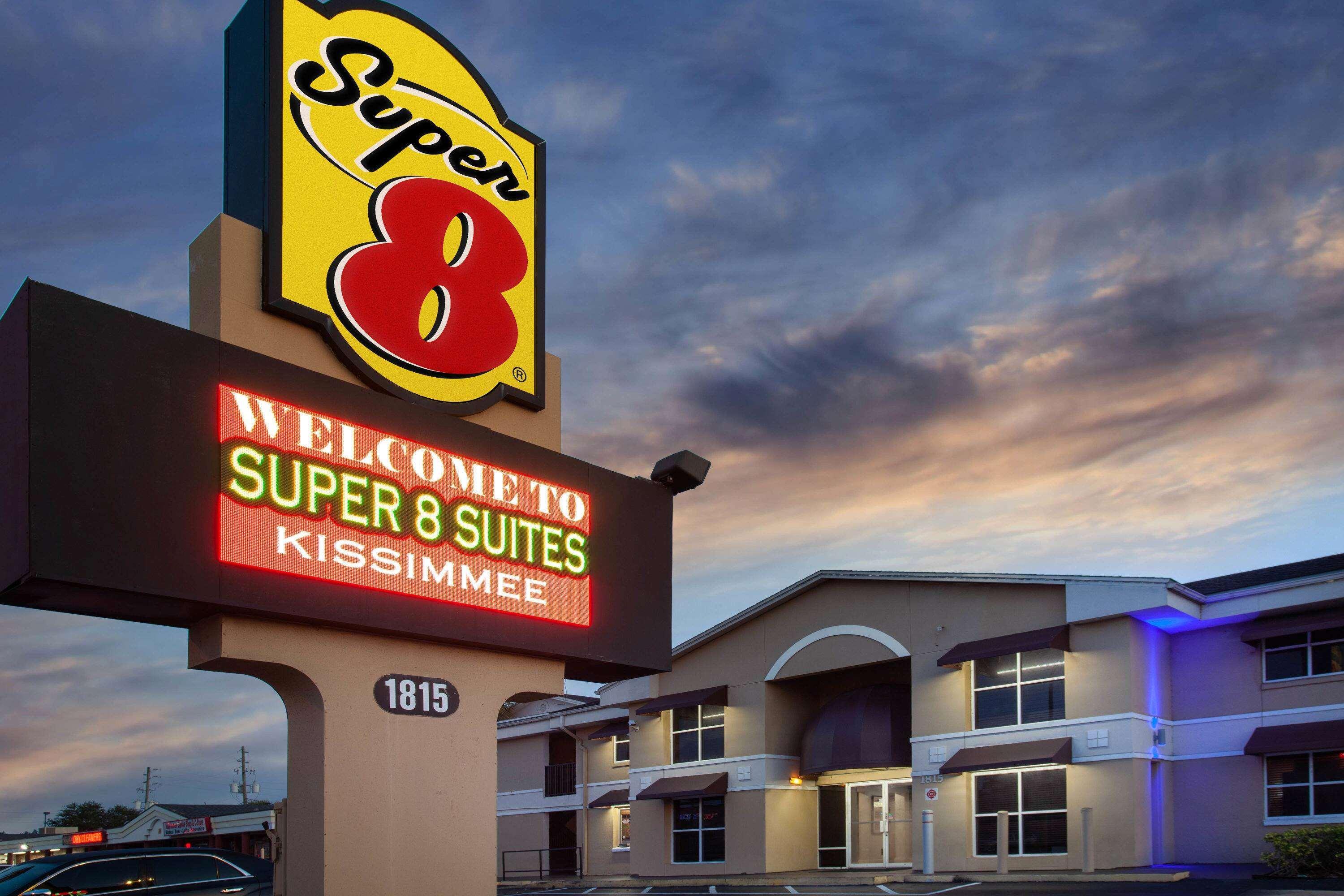 Super 8 By Wyndham Kissimmee 모텔 외부 사진