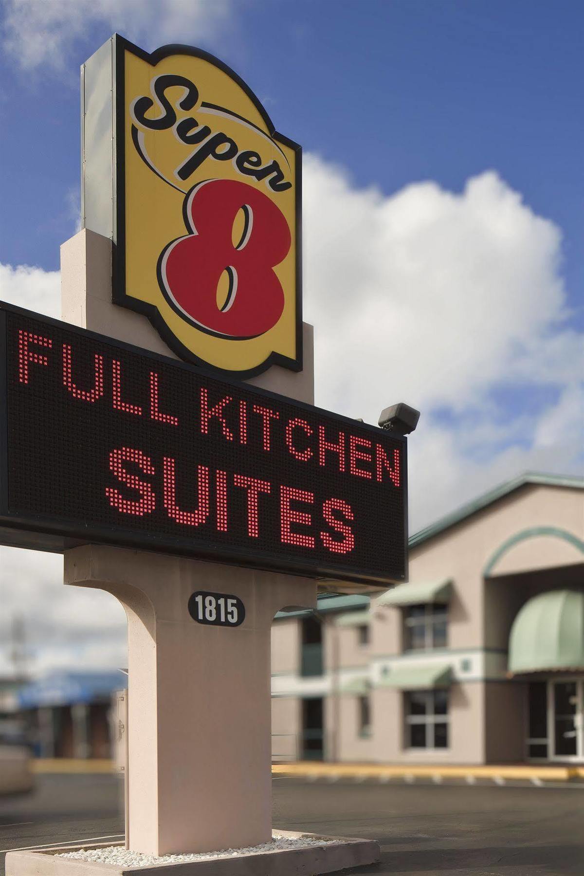 Super 8 By Wyndham Kissimmee 모텔 외부 사진