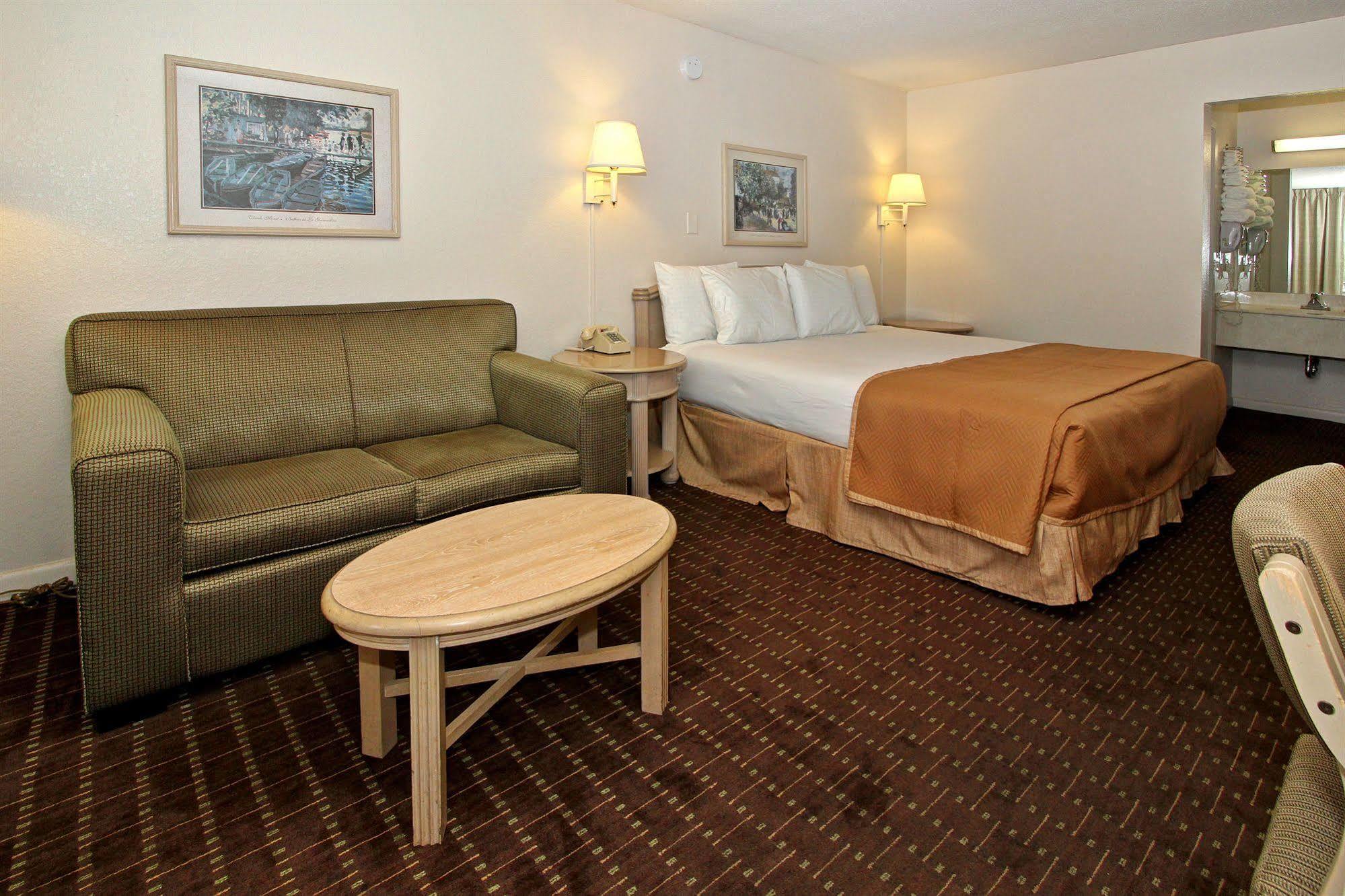 Super 8 By Wyndham Kissimmee 모텔 외부 사진